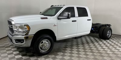 ram ram 3500 chassis cab 2024 3C7WRTCL7RG336134 image ram ram 3500 chassis cab 2024 3C7WRTCL7RG336134 image